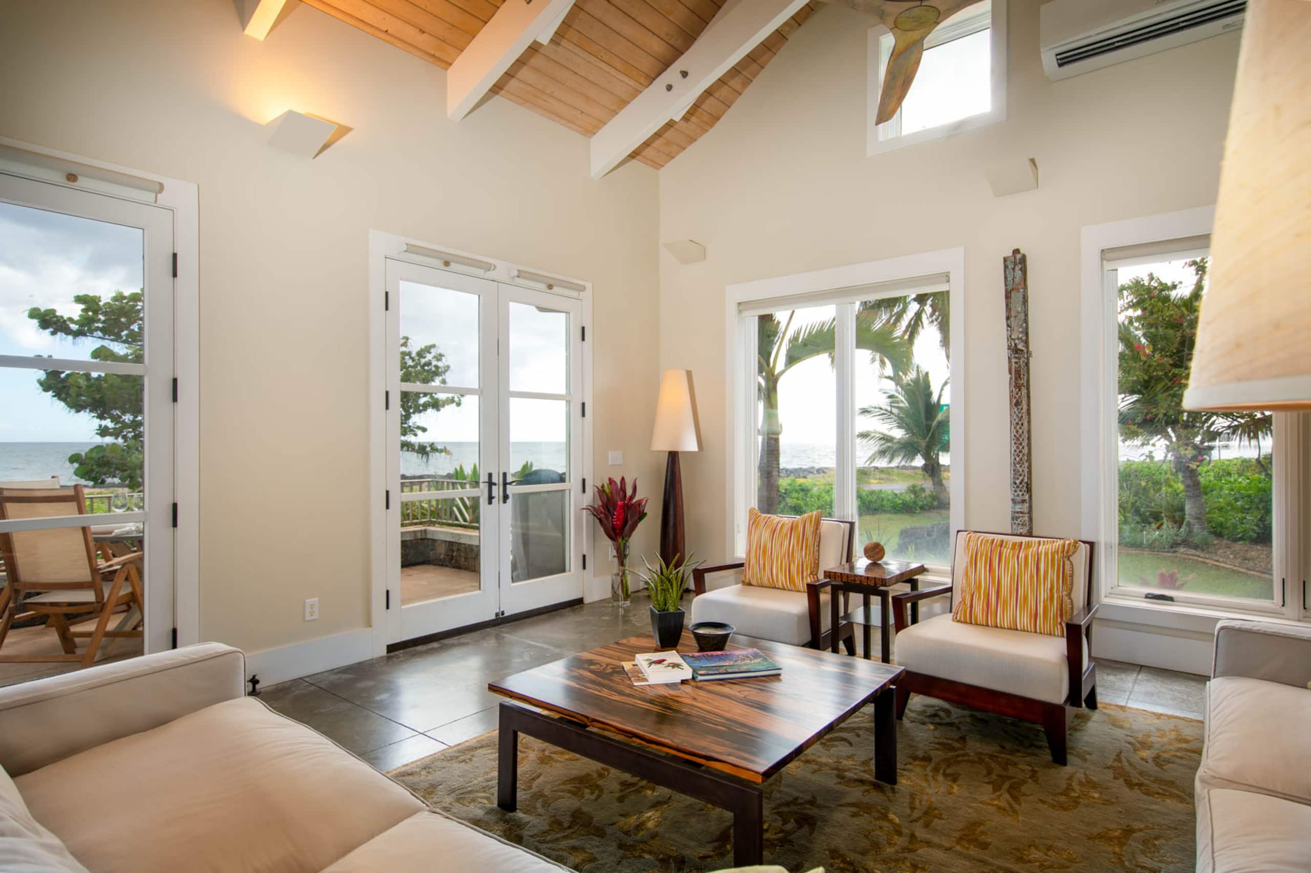 Home in Kekaha · ★5.0 · 3 bedrooms · 3 beds · 3.5 baths - Photo 22