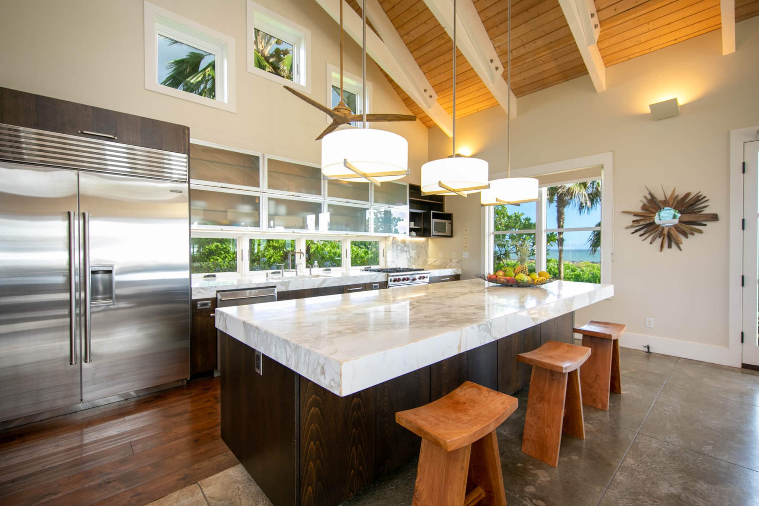 Home in Kekaha · ★5.0 · 3 bedrooms · 3 beds · 3.5 baths - Photo 20