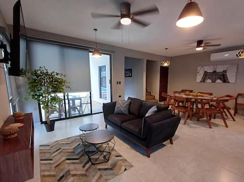 Popular Airbnb listing: Casa Cuarzo in Colonia Centro