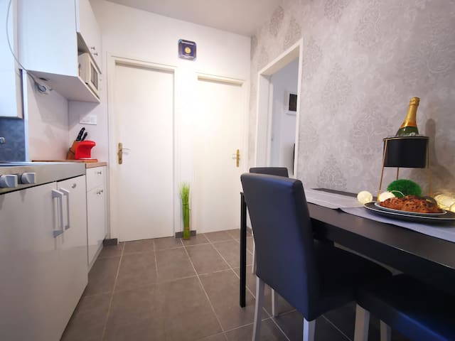 Adiona travel managed Airbnb listing 2