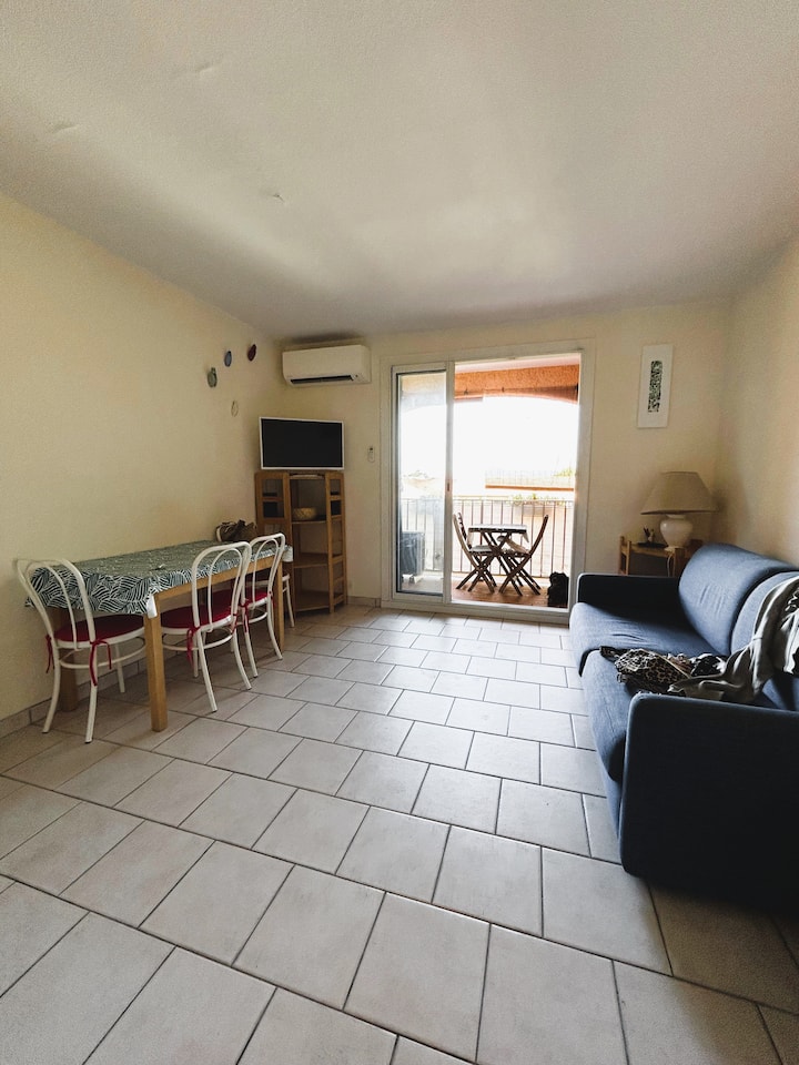 Studio Meublé. St Cyr Mer (83) - Saint-Cyr-sur-Mer