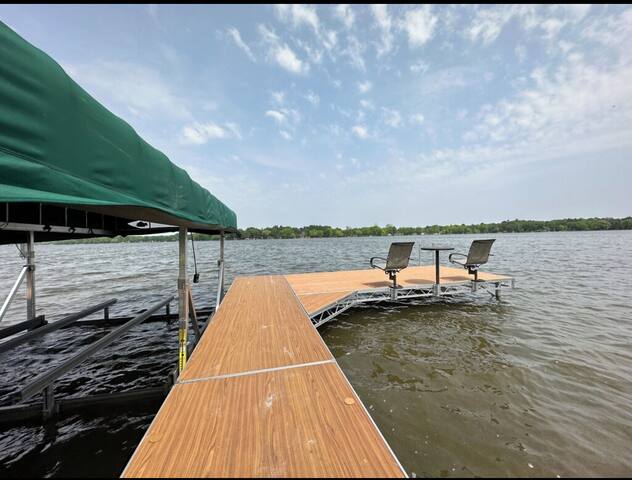 Long Lake Lodge gallery image 4