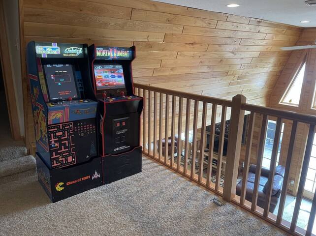 Long Lake Lodge gallery image 2