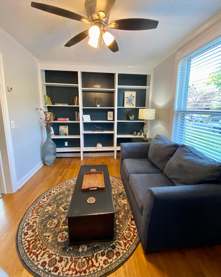 Stylish Kng Bed / Close 2 Dwntwn - Roanoke