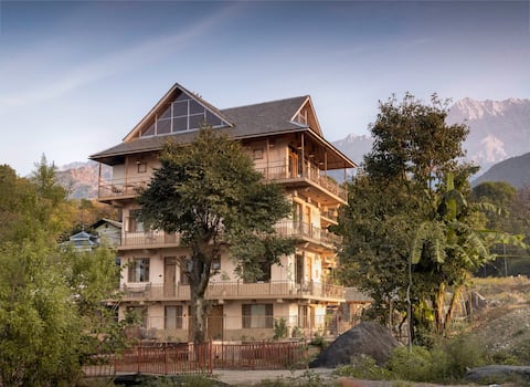 Earthy Stay at Sila Himalayas | 101, 102 & 103