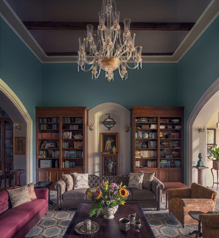 Living room image 2