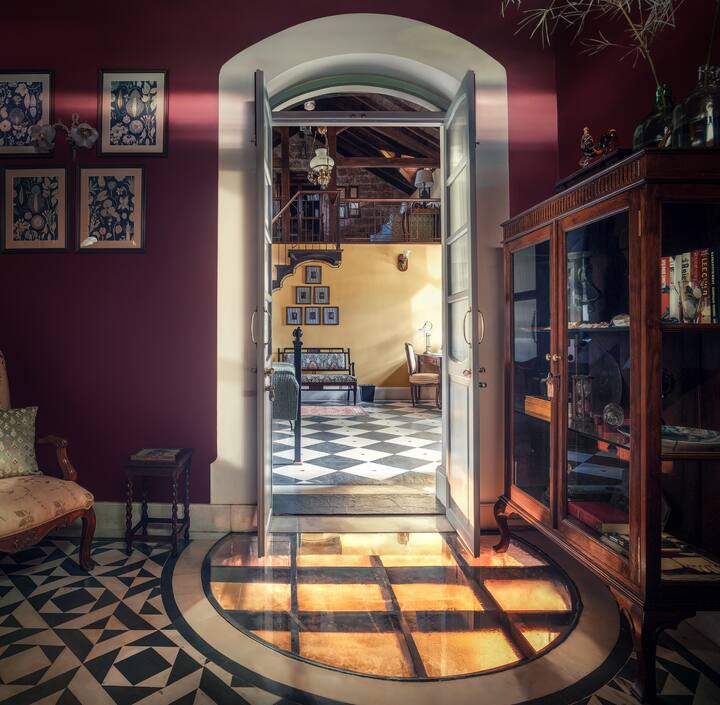 Living room image 8