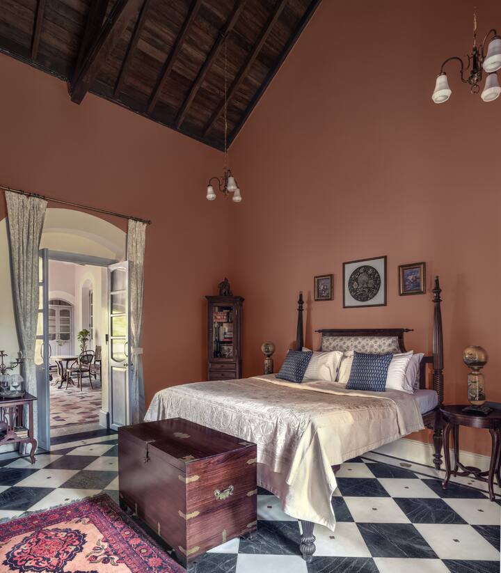 Bedroom 1 image 1