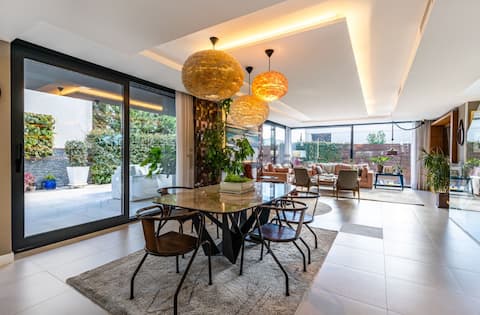 Modern house in Boadilla