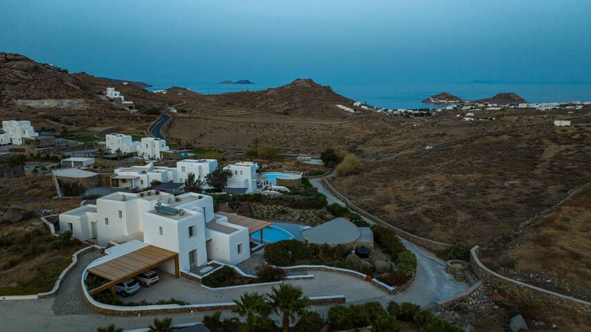 Villa Orea by Mykonos Mood | Heated Pool gallery image 2