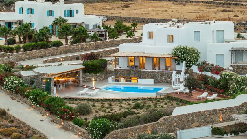 Villa Orea by Mykonos Mood | Heated Pool gallery image 4