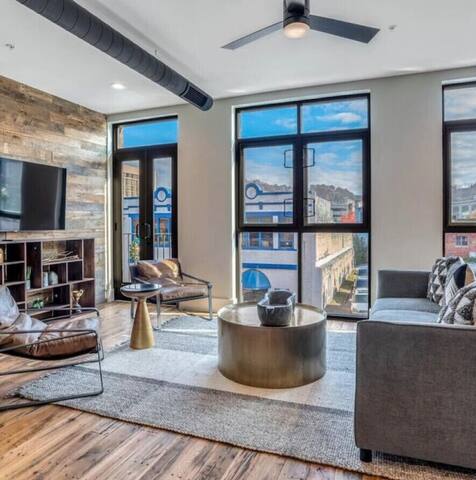 Downtown Haven Paradise