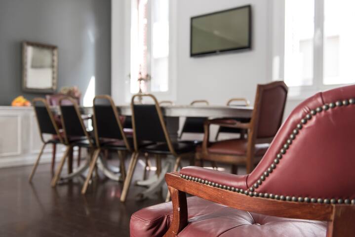 Big apartment for Big groups w/private terrace gallery image 2