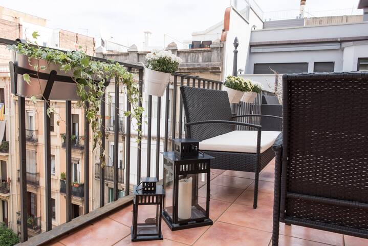 Big apartment for Big groups w/private terrace gallery image 3