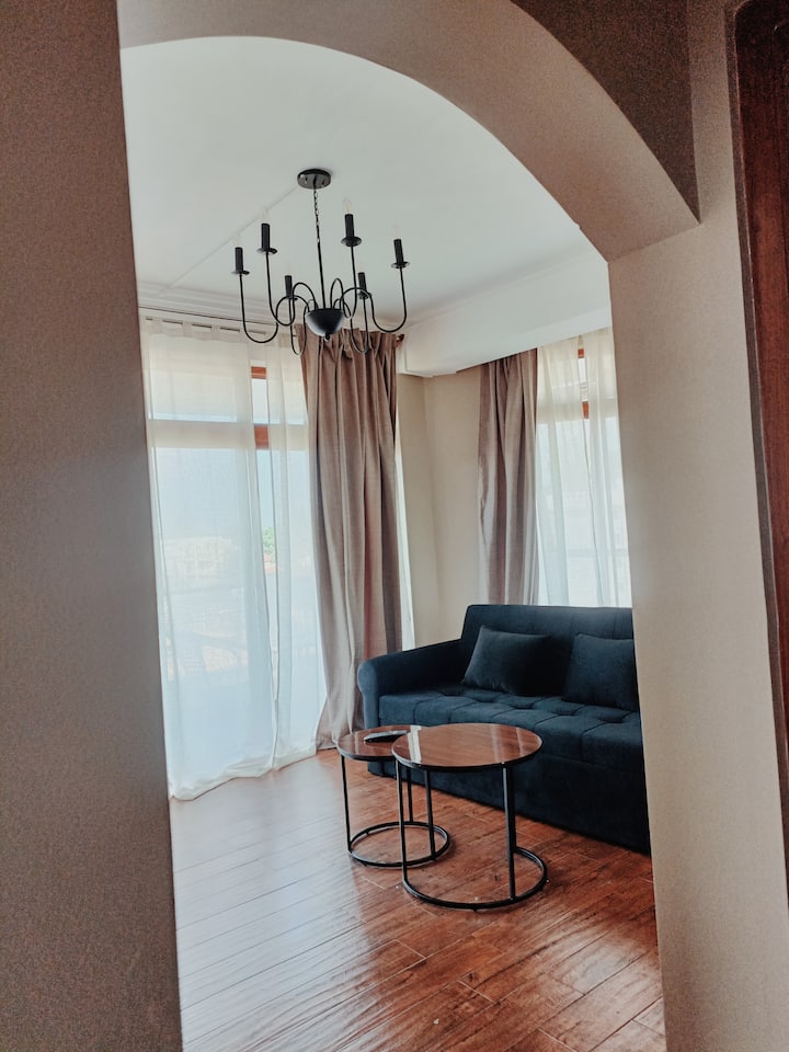 Cozy And Comfortable-a La Maison - Shillong