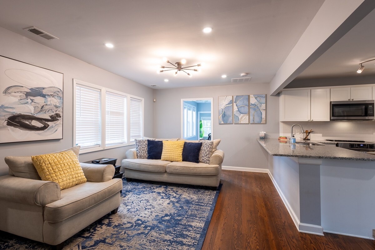 Top Airbnb: 3 Bedroom West End World Cup Winner Within 4 Miles in Cascade Avenue/Road