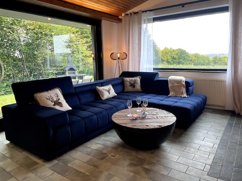Top performing Airbnb: The House of Three Trees in Malmedy