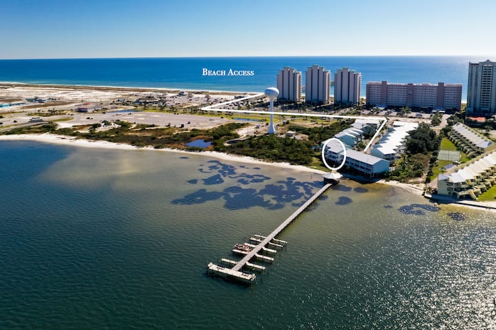 My Forever Coconut ! Dog Friendly On The Water! - Navarre Beach, FL