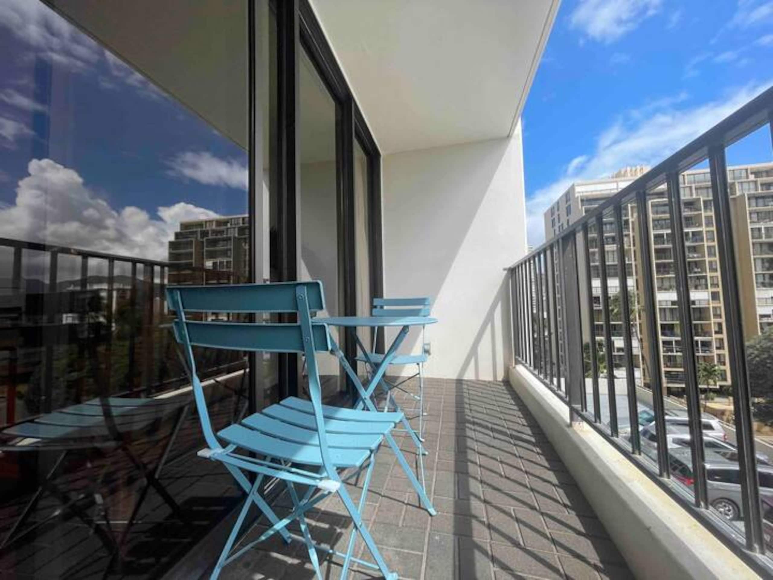 Condo in Honolulu · ★4.57 · 1 bedroom · 4 beds · 1 bath - Image 10