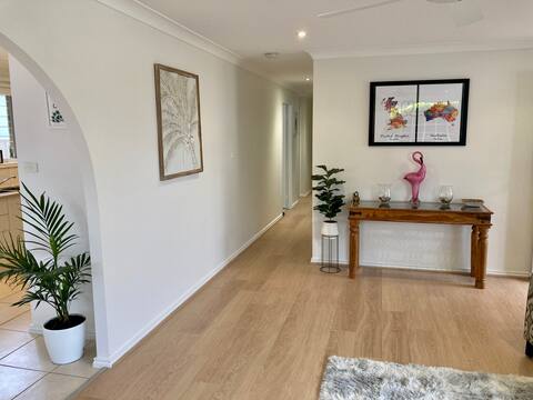 Top performing Airbnb: Lovely Light Filled 3 Bedroom Home in Umina Beach