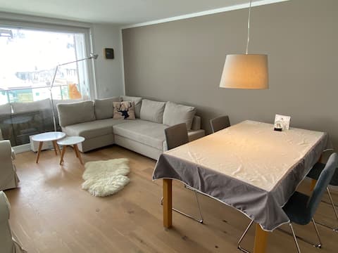 Top Airbnb: Small but nice, great view in Surses
