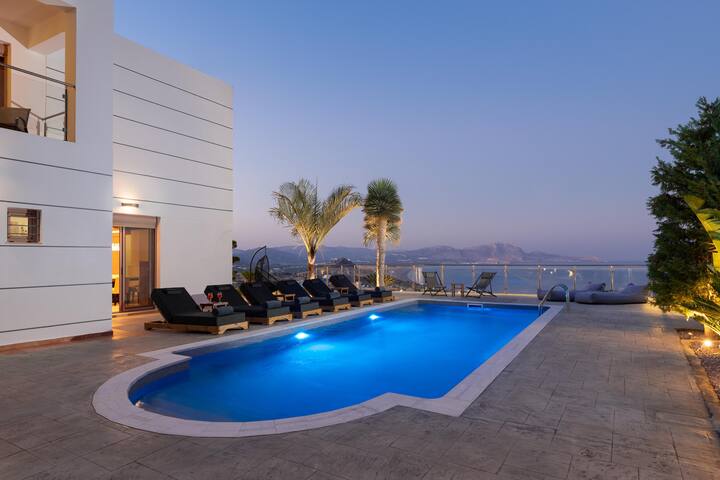 Vitzi Vista Villa gallery image 5