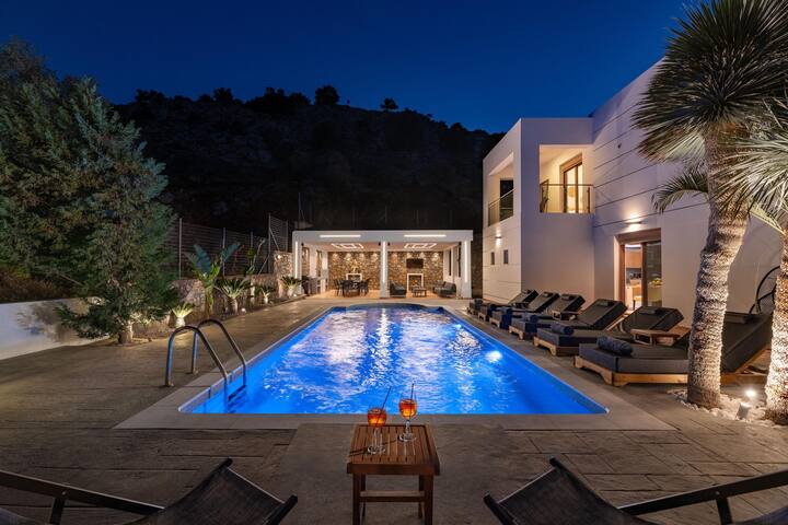 Vitzi Vista Villa gallery image 4