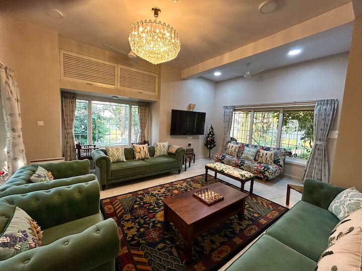 Modern Bungalow Hugged By Trees - Santiniketan