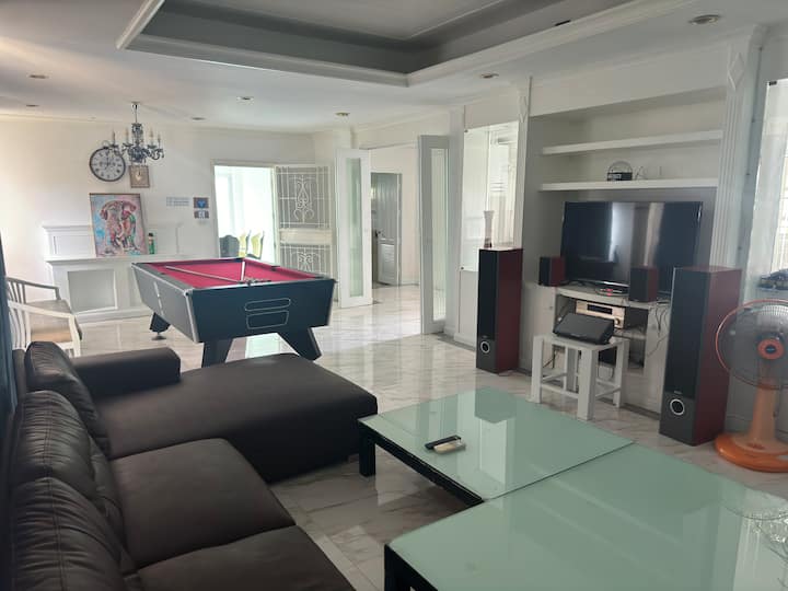 The Imperial Place 4卧4卫 泳池别墅  芭提雅南路素坤逸路口 - Pattaya