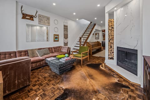 Successful Airbnb property: Bodega Artist Loft in Toronto Metropolitan Area