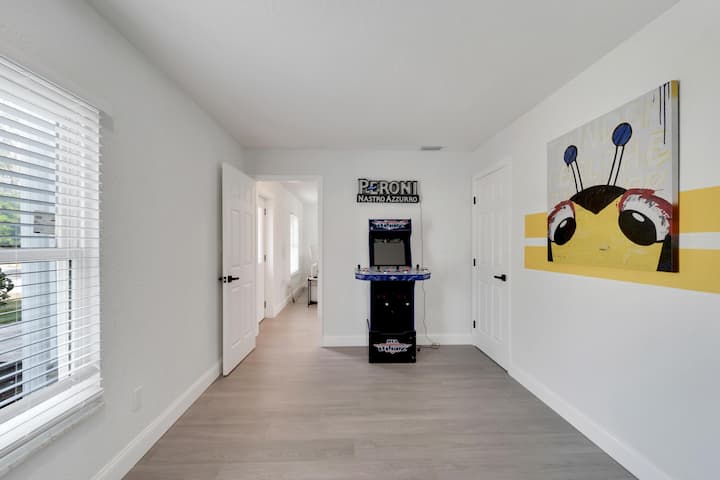 Bonus room / Game room