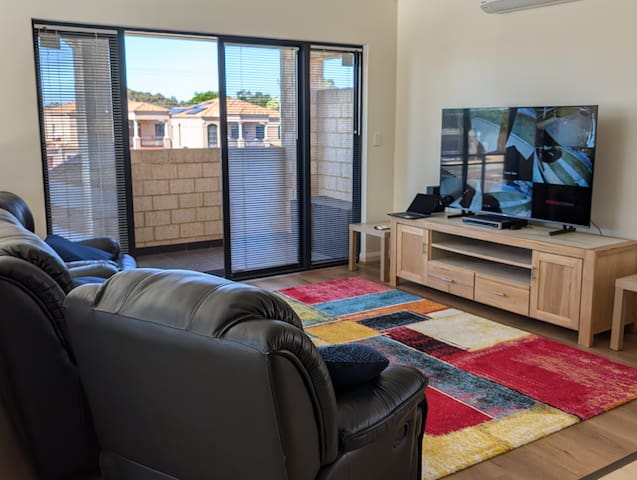 Rockingham Beach Townhouse