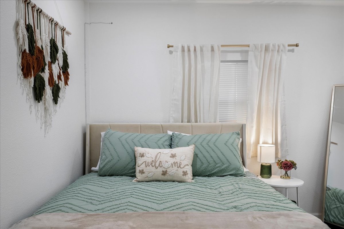 Studio Guesthouse in Downtown Austin!