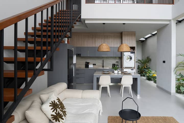 Lulu Villa | Bliss With Pool | 2br Getaway - Indonesia