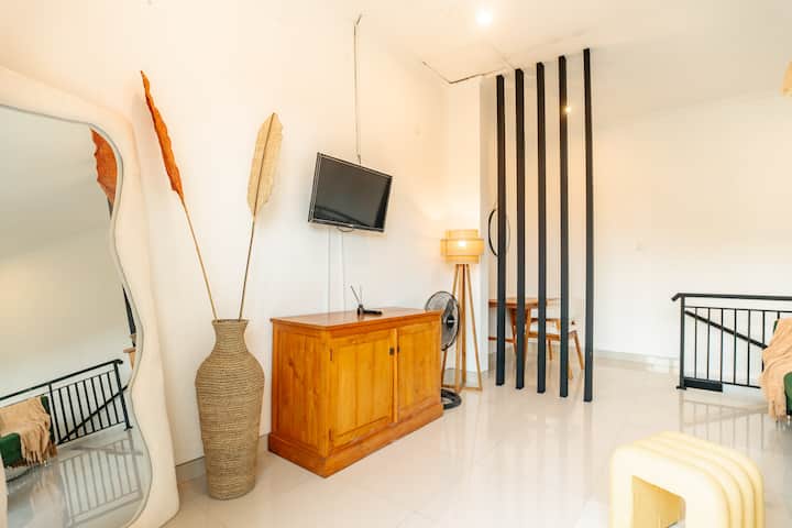 Central Cozy Villa 3br 5min Walk To Shops, Beach - Kuta