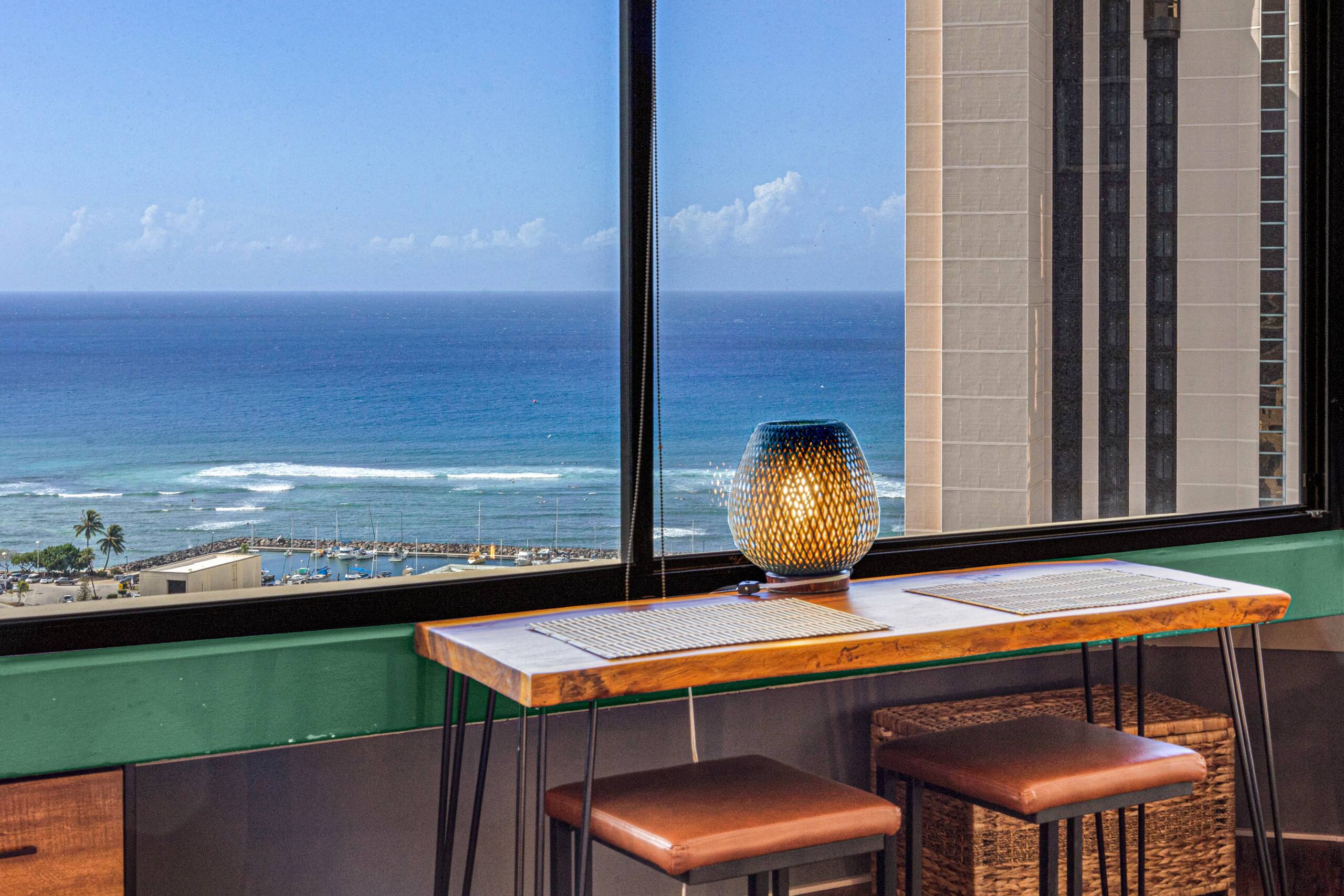Condo in Honolulu · ★4.6 · 1 bedroom · 1 bed · 1 private bath - Image 29