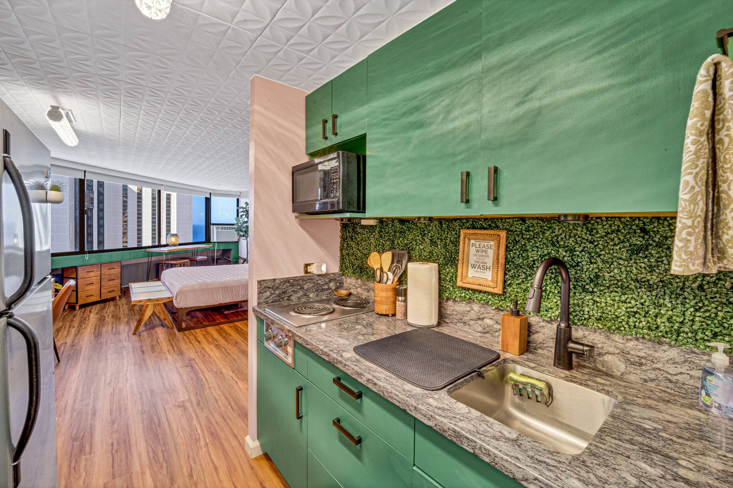 Condo in Honolulu · ★4.6 · 1 bedroom · 1 bed · 1 private bath - Image 1