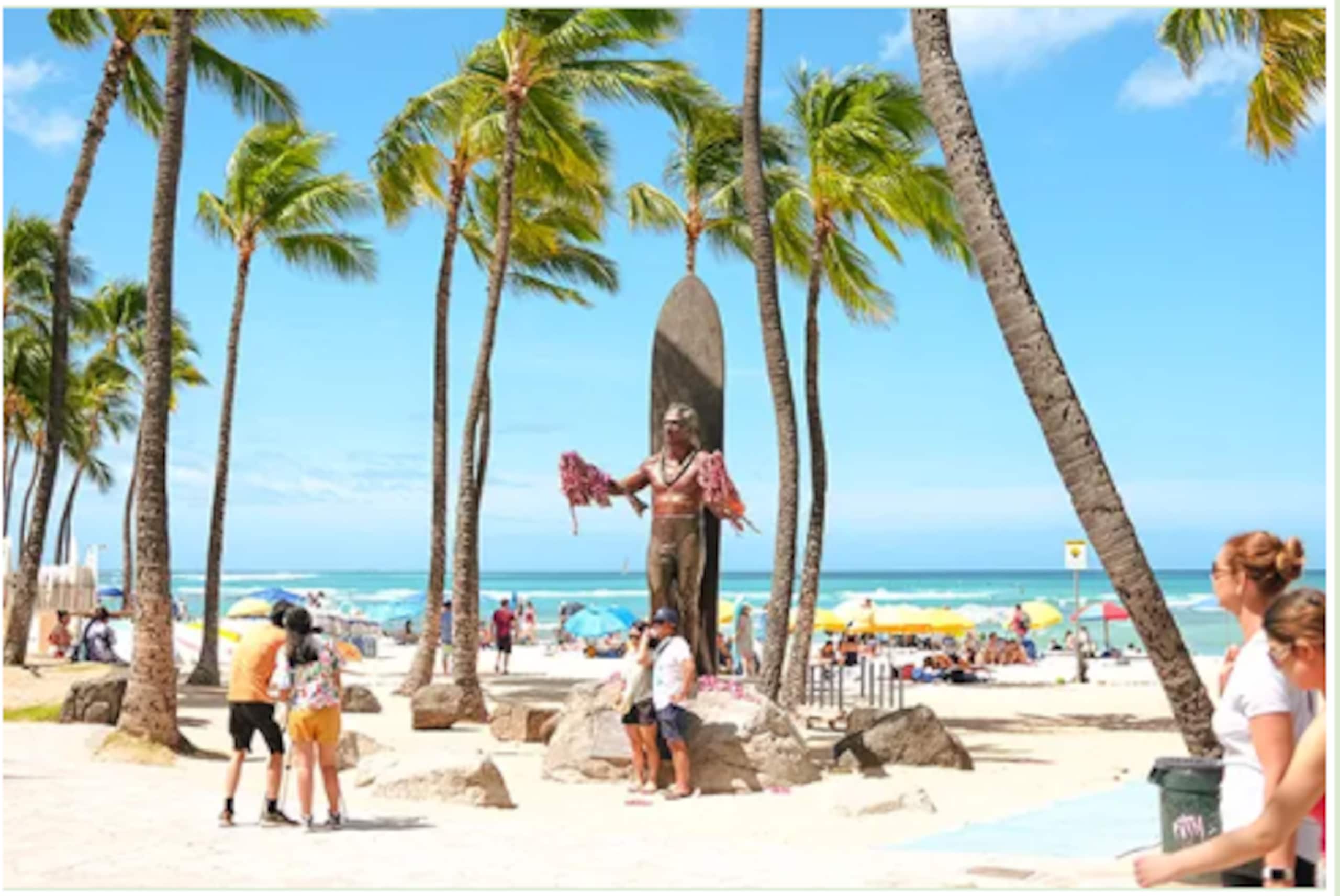 Condo in Honolulu · ★4.6 · 1 bedroom · 1 bed · 1 private bath - Image 21