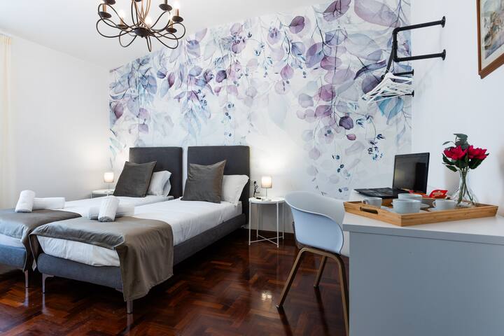 Fantastic Rome House gallery image 3