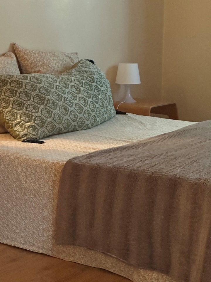 غرفة النوم 1