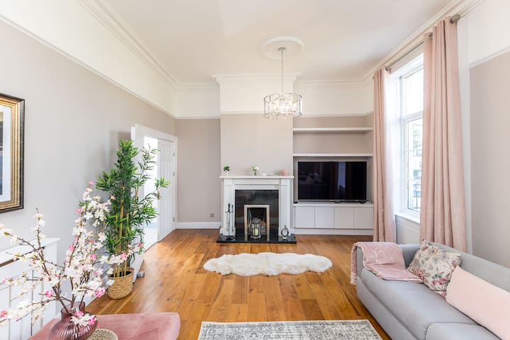 Large Georgian House @ Malahide Beach