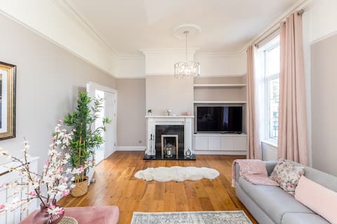 Large Georgian House @ Malahide Beach