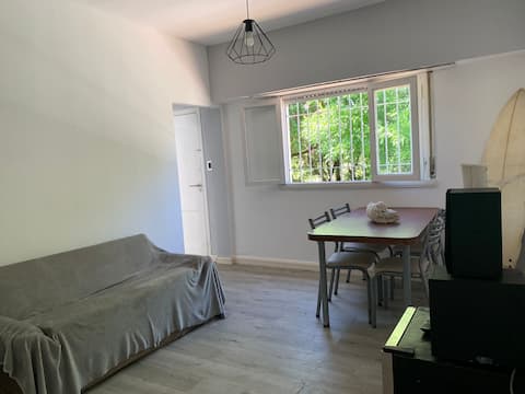 Successful Airbnb property: Apartamentos del Mar in Faro Norte