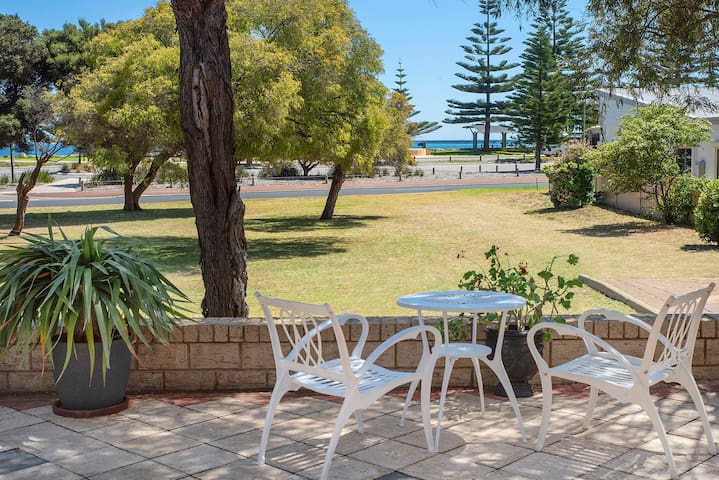 Busselton Jetty Heritage House