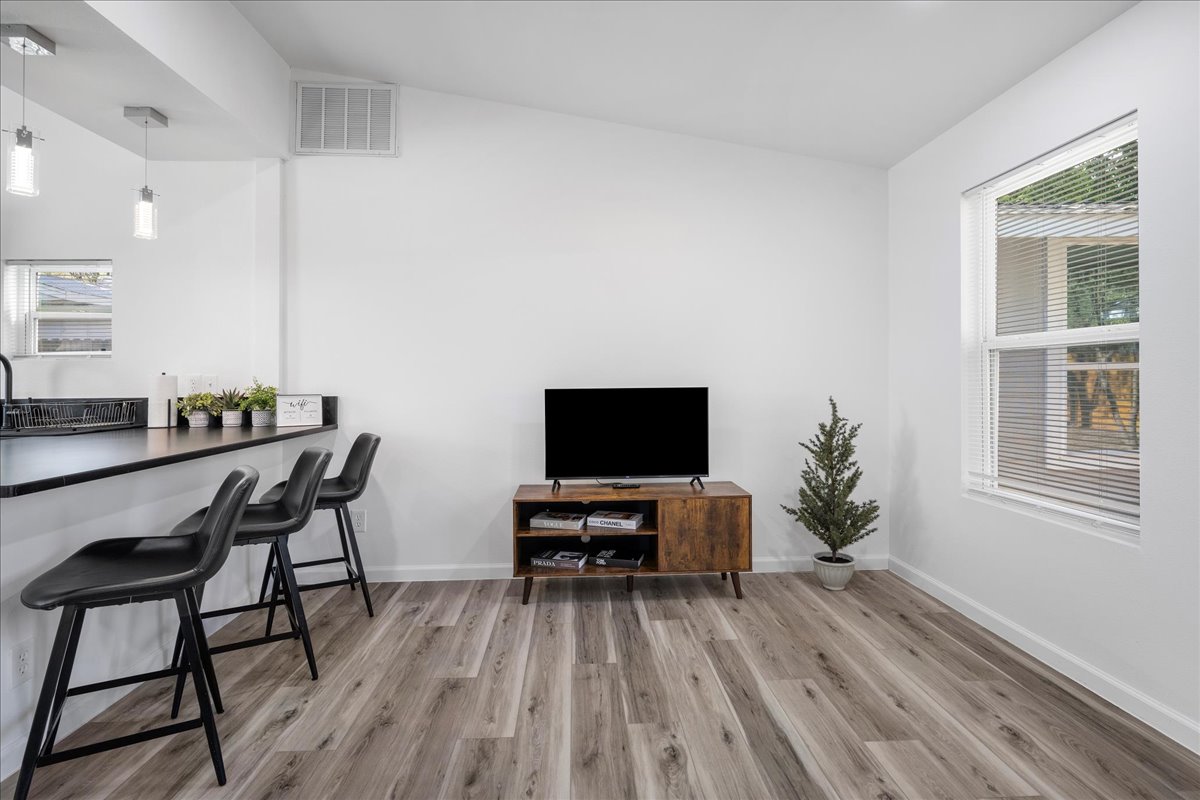 One Bedroom Guesthouse in Austin