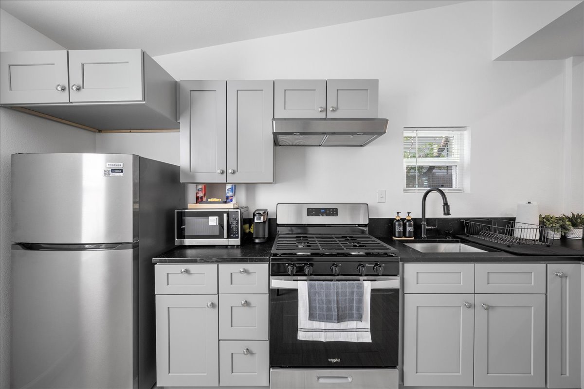 One Bedroom Guesthouse in Austin