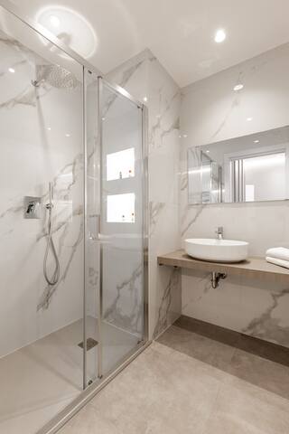 Koala House gallery image 2