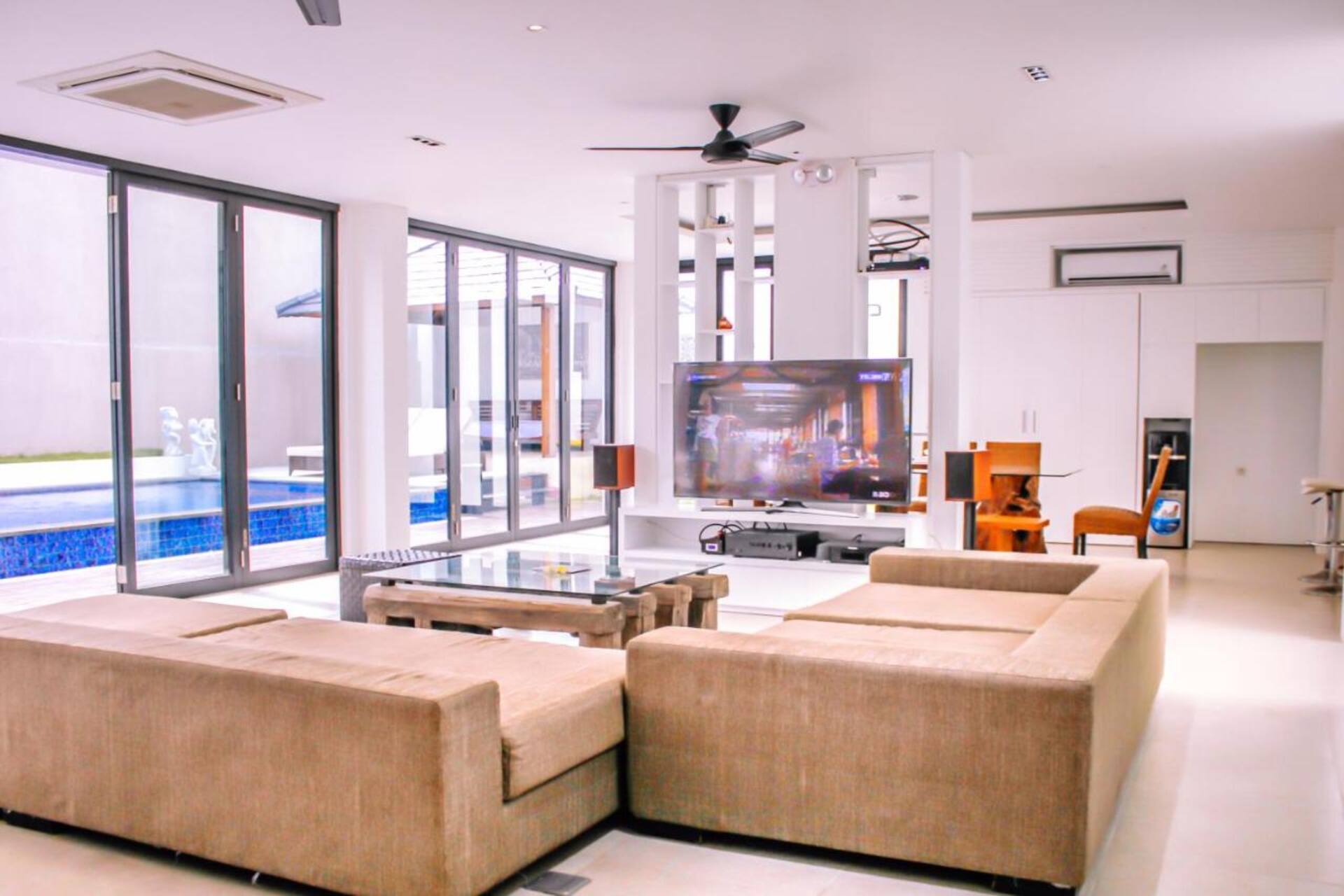 Spacious Family Haven 4 Bedroom Private Villa in Bali 2