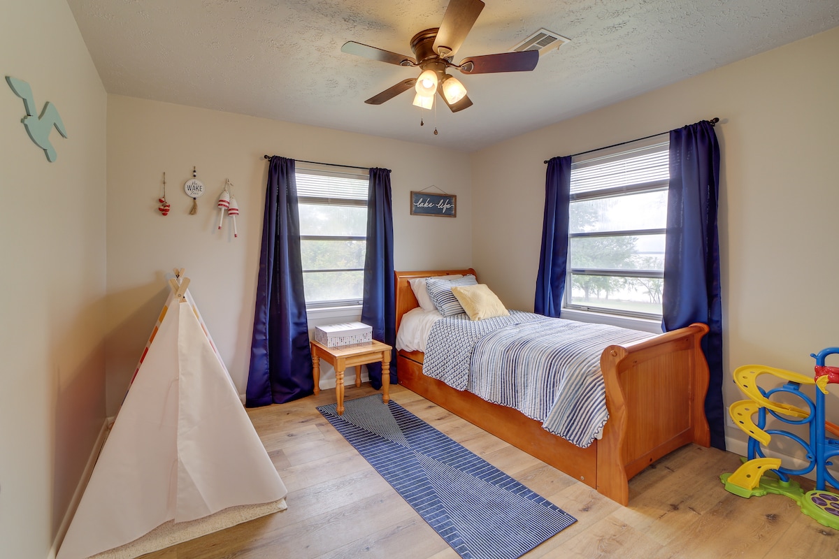 חדר שינה מס' 4 עם מיטת גלגלים זוגית