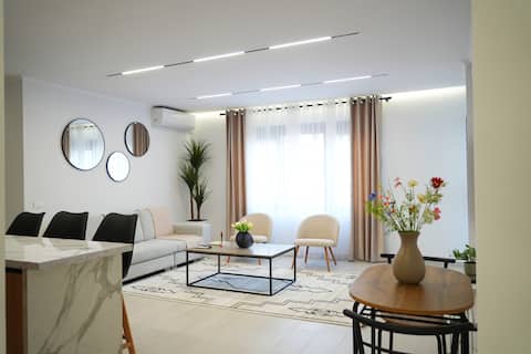 Top performing Airbnb: Skanderbeg Square Tirana Apt in Njësia Bashkiake Nr. 9